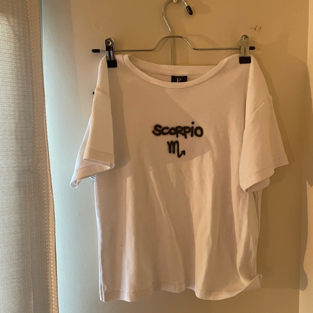 Réalisation Par Scorpio tee